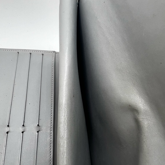 GUC Louis Vuitton Gold Vernis Long Wallet - Picture 8 of 8